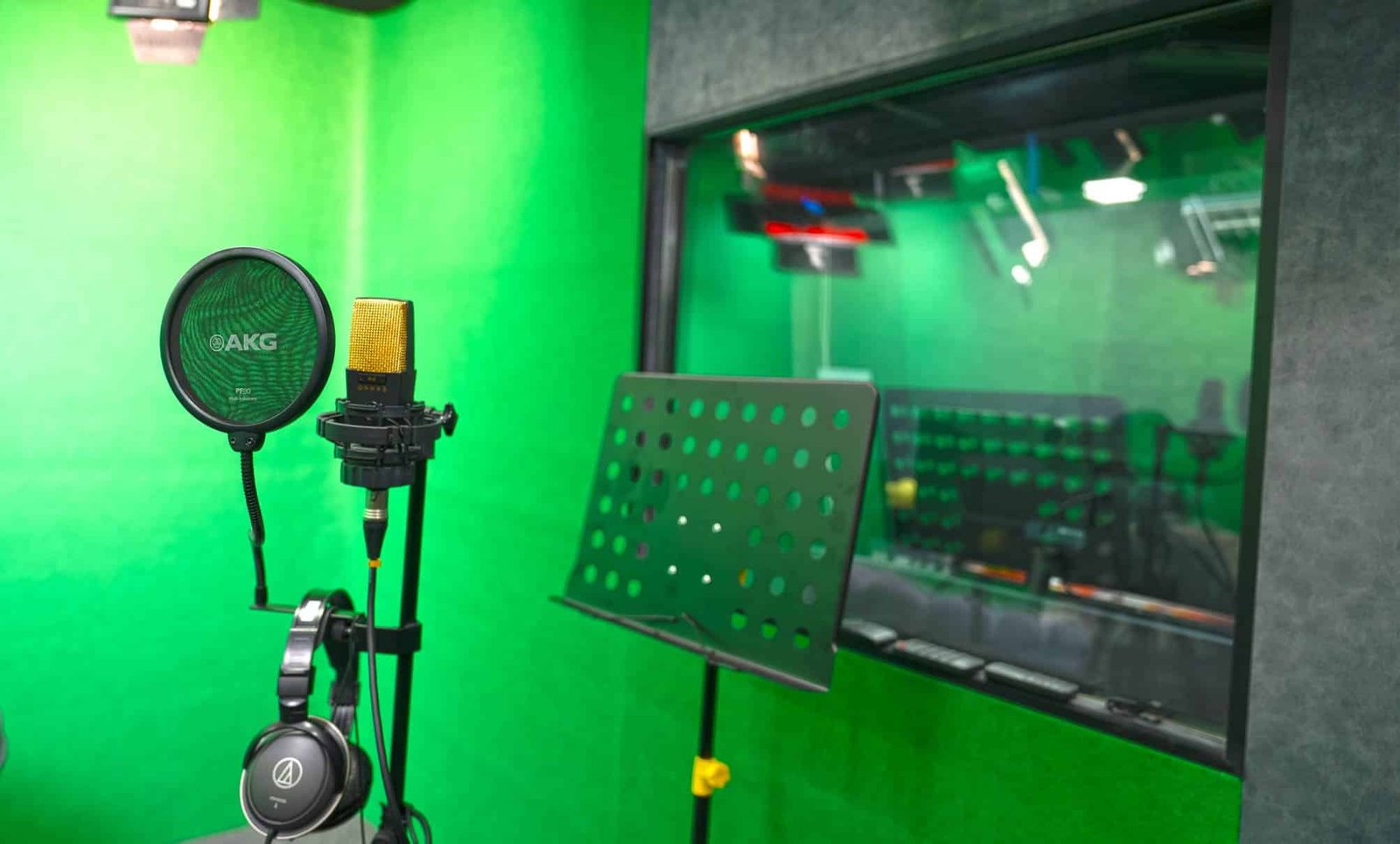 green screen studio Delhi autio recording